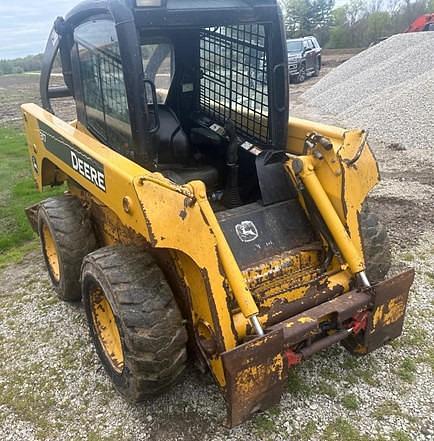 Image of John Deere 317 equipment image 4