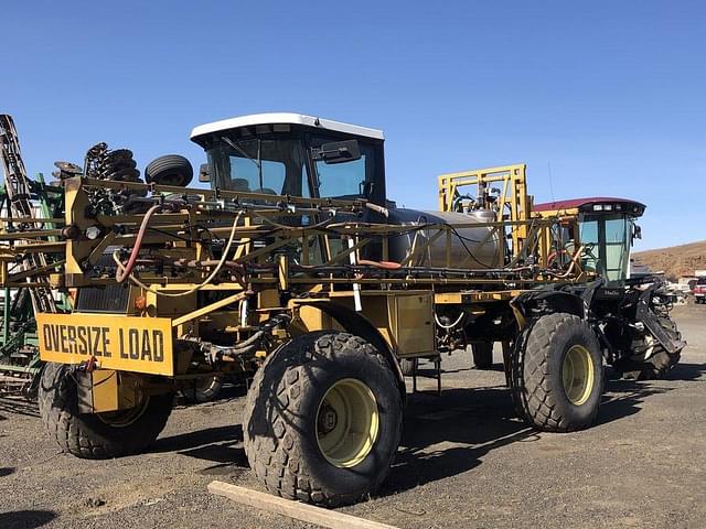 Image of Ag-Chem RoGator 854 equipment image 2