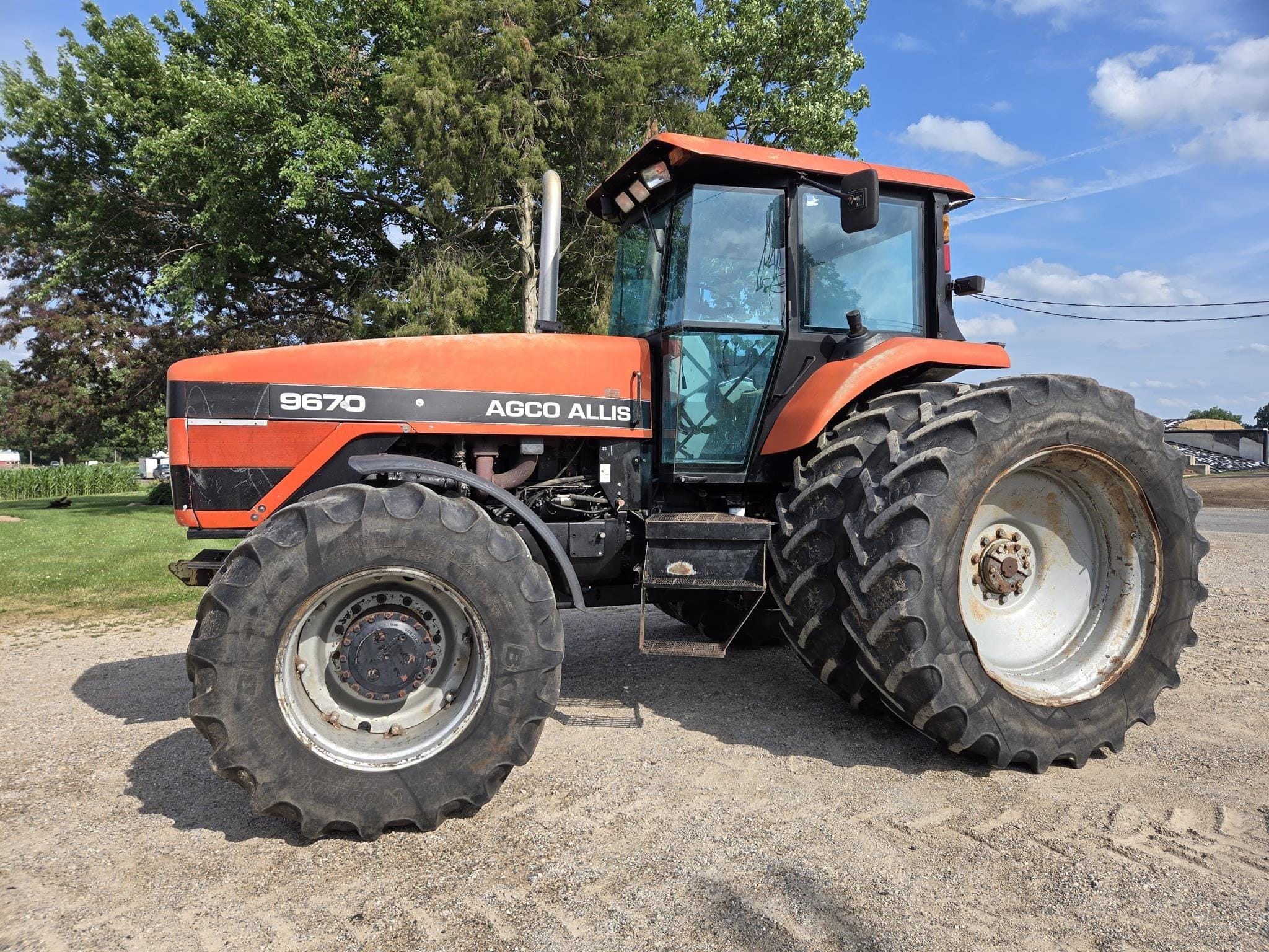 1996 AGCO Allis 9670 Equipment Image0