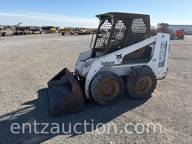Image of Bobcat 753 equipment image 3