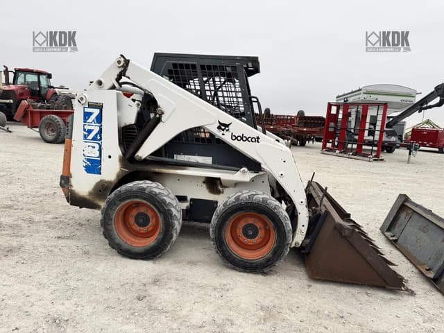 Image of Bobcat 773 equipment image 2