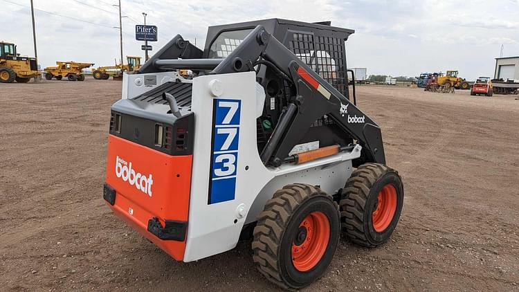 Main image Bobcat 773 2