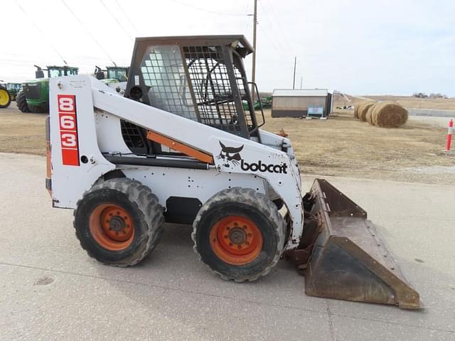 Image of Bobcat 843 equipment image 4