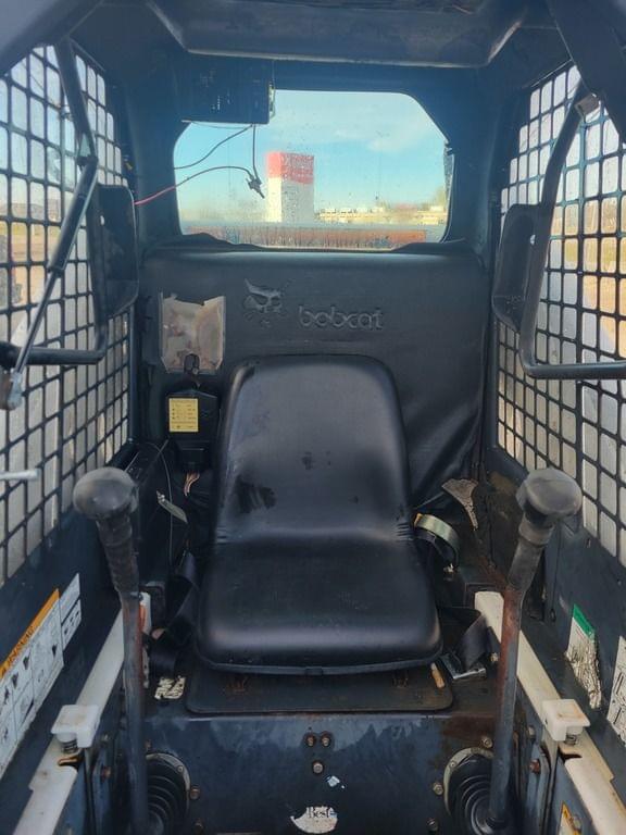 Image of Bobcat 873 equipment image 4