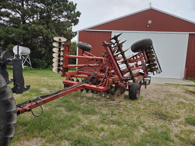 Image of Case 3900 equipment image 1