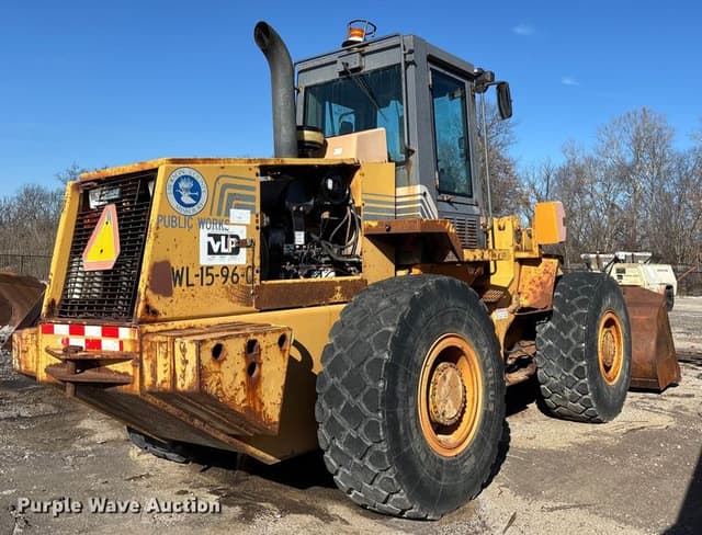 Image of Case 621B equipment image 4