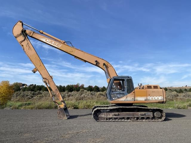 Image of Case 9030B equipment image 1