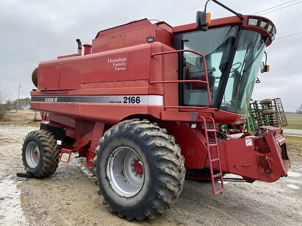 Image of Case IH 2166 equipment image 2