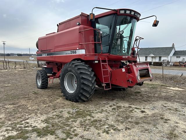 Image of Case IH 2166 equipment image 4