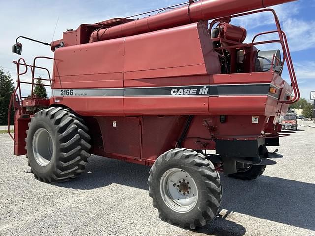 Image of Case IH 2166 equipment image 4