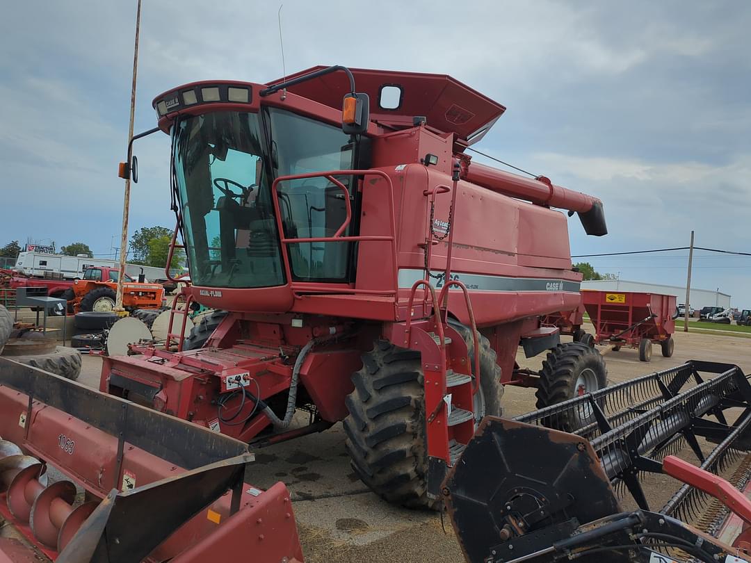 Image of Case IH 2166 Primary image