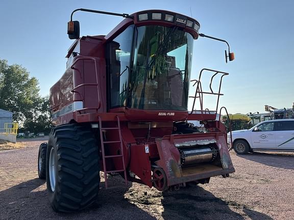 Image of Case IH 2166 equipment image 2