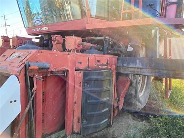 Image of Case IH 2555 equipment image 3