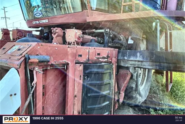 Image of Case IH 2555 equipment image 3