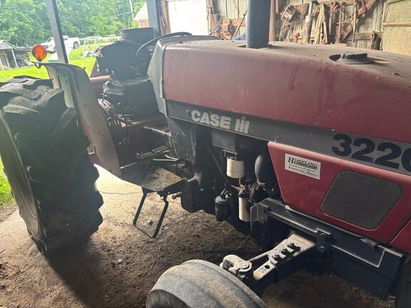 1996 Case IH 3220 Equipment Image0