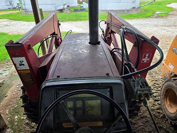 Image of Case IH 4230 equipment image 3