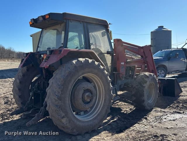 Image of Case IH 5240 equipment image 4