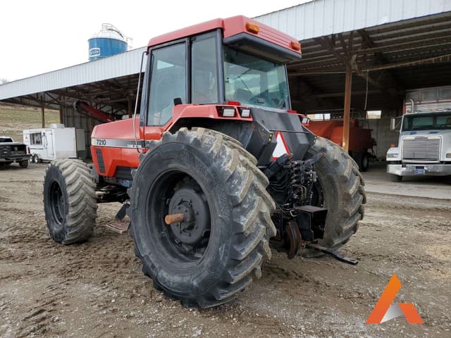 Image of Case IH 7210 equipment image 2