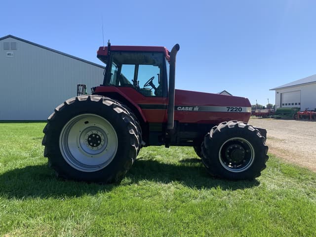Image of Case IH 7220 equipment image 3