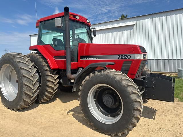 Image of Case IH 7220 equipment image 1