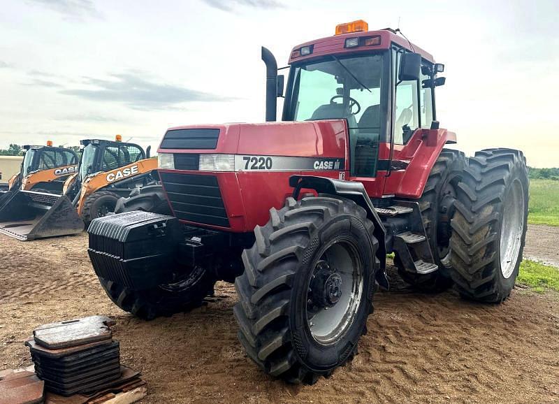 Image of Case IH 7220 Primary image