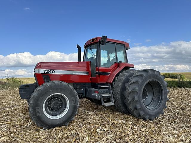 Image of Case IH 7240 equipment image 1