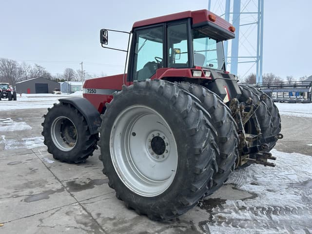Image of Case IH 7250 equipment image 2