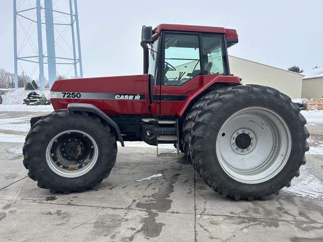 Image of Case IH 7250 equipment image 1