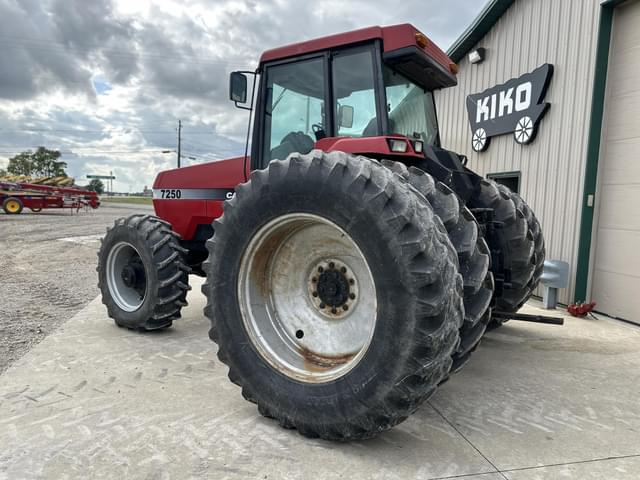 Image of Case IH 7250 equipment image 2