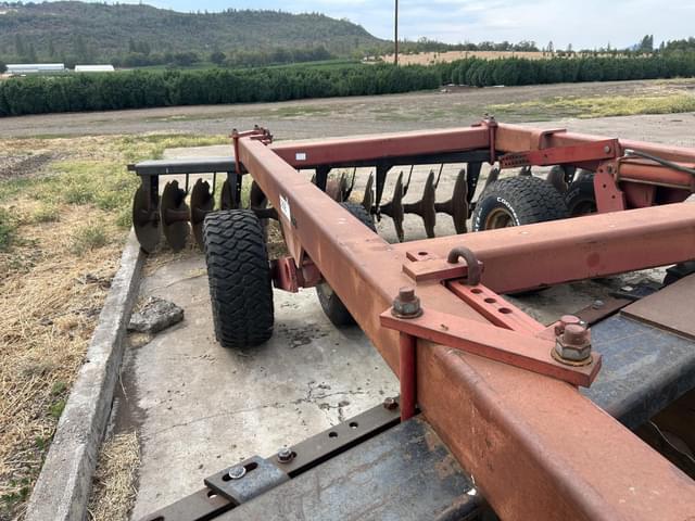 Image of Case IH 770 equipment image 4