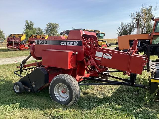 Image of Case IH 8530 equipment image 2