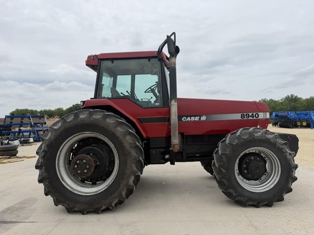 Image of Case IH 8940 equipment image 2