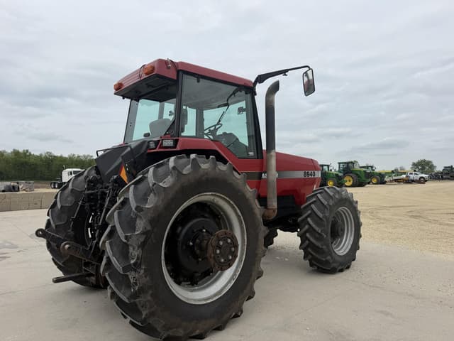Image of Case IH 8940 equipment image 3