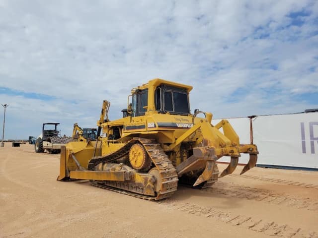 Image of Caterpillar D6H equipment image 2