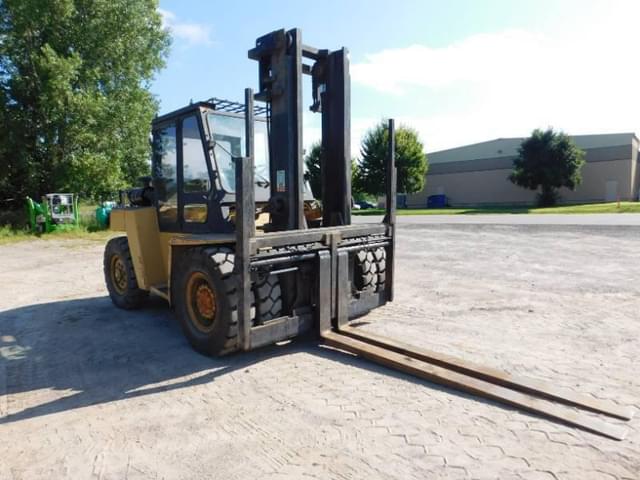 Image of Caterpillar DP80 equipment image 2