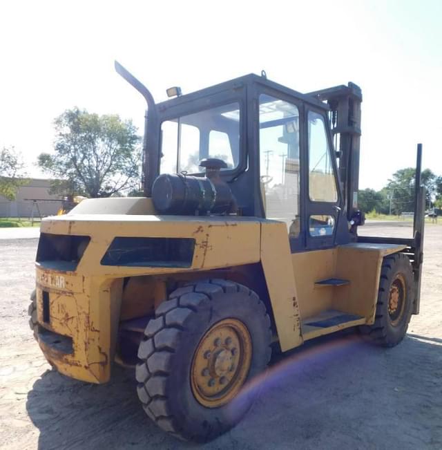 Image of Caterpillar DP80 equipment image 4