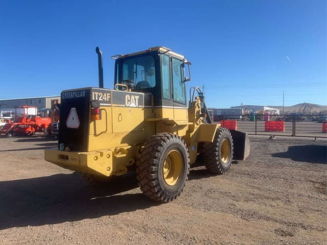 Image of Caterpillar IT24F equipment image 2