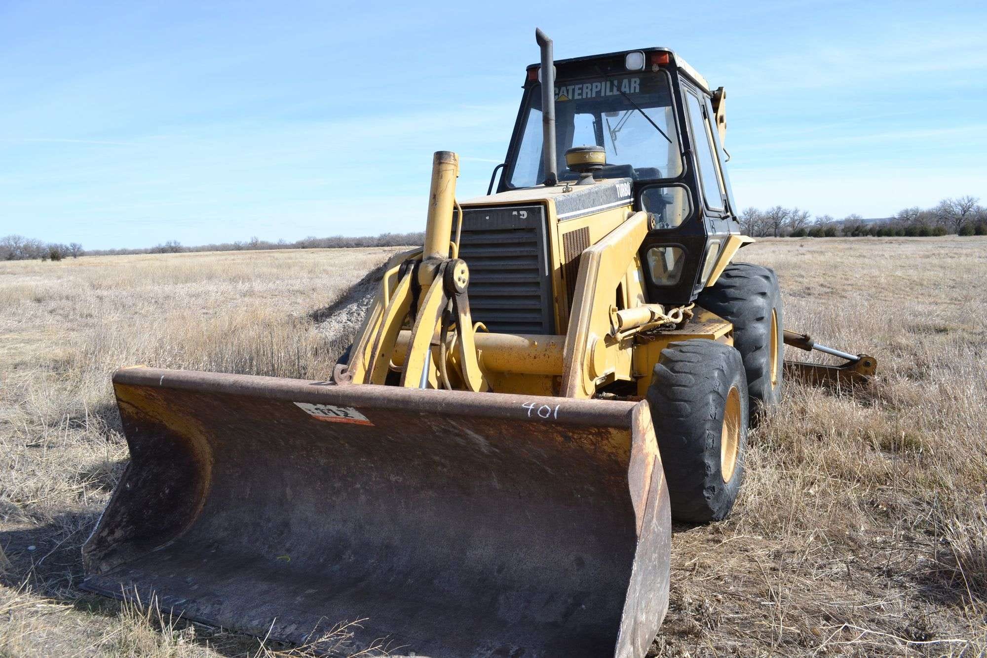 1996 Caterpillar 446B Equipment Image0