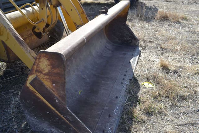 Image of Caterpillar 446B equipment image 2