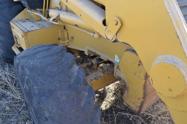 Image of Caterpillar 446B equipment image 4