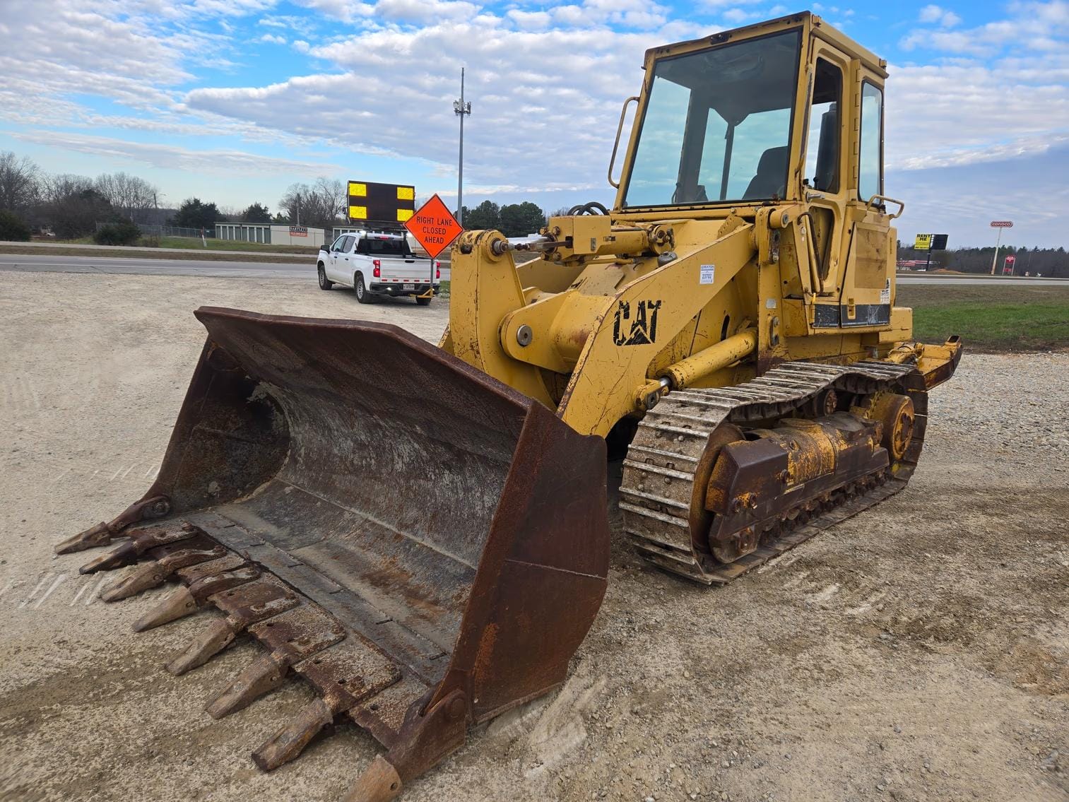 1996 Caterpillar 953B Equipment Image0