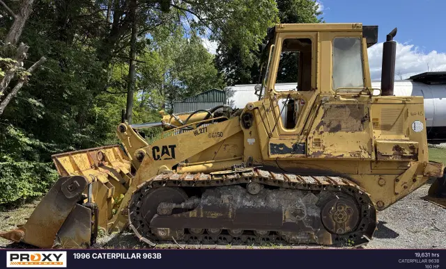 Image of Caterpillar 963B equipment image 2