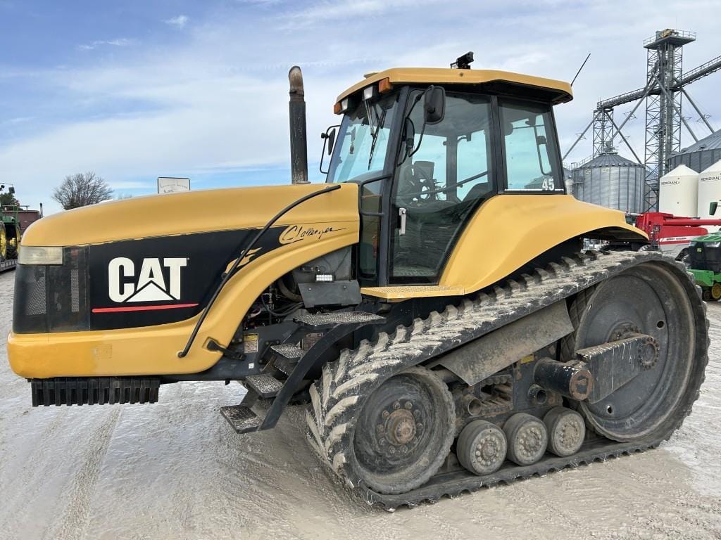 1996 Challenger CH45 Equipment Image0