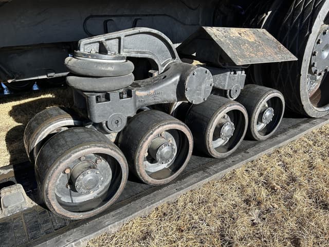 Image of Challenger CH85C equipment image 4