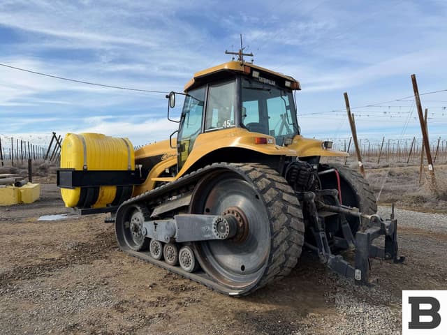 Image of Challenger 45 equipment image 3