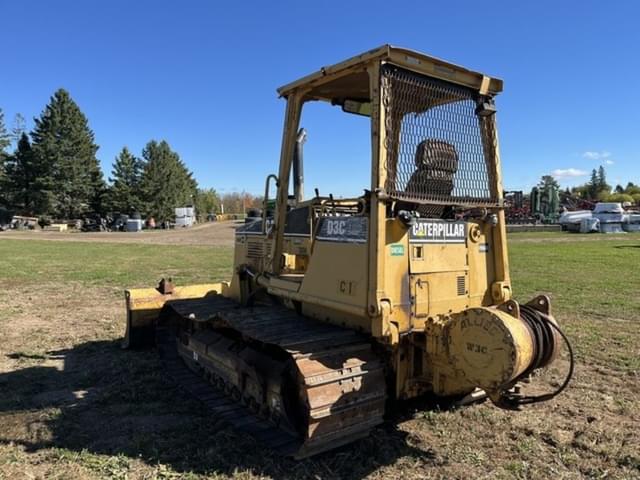 Image of Caterpillar D3C LGP equipment image 3