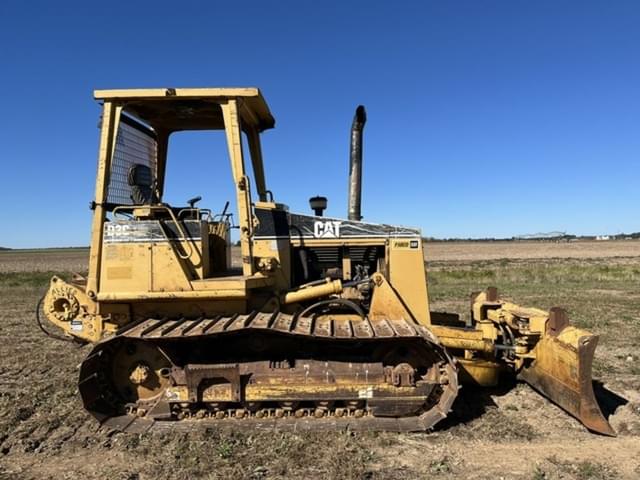 Image of Caterpillar D3C LGP equipment image 4
