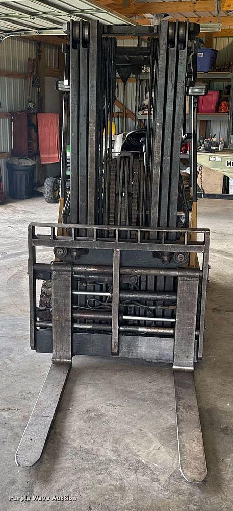 Image of Caterpillar GC30 equipment image 1