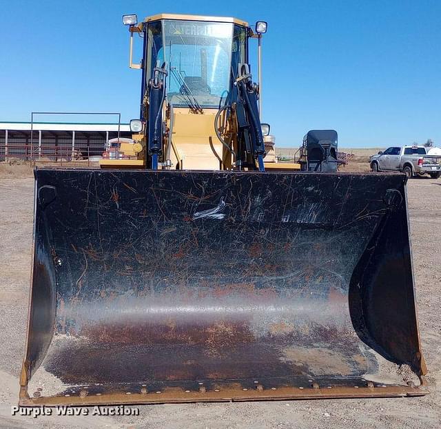 Image of Caterpillar IT24F equipment image 1