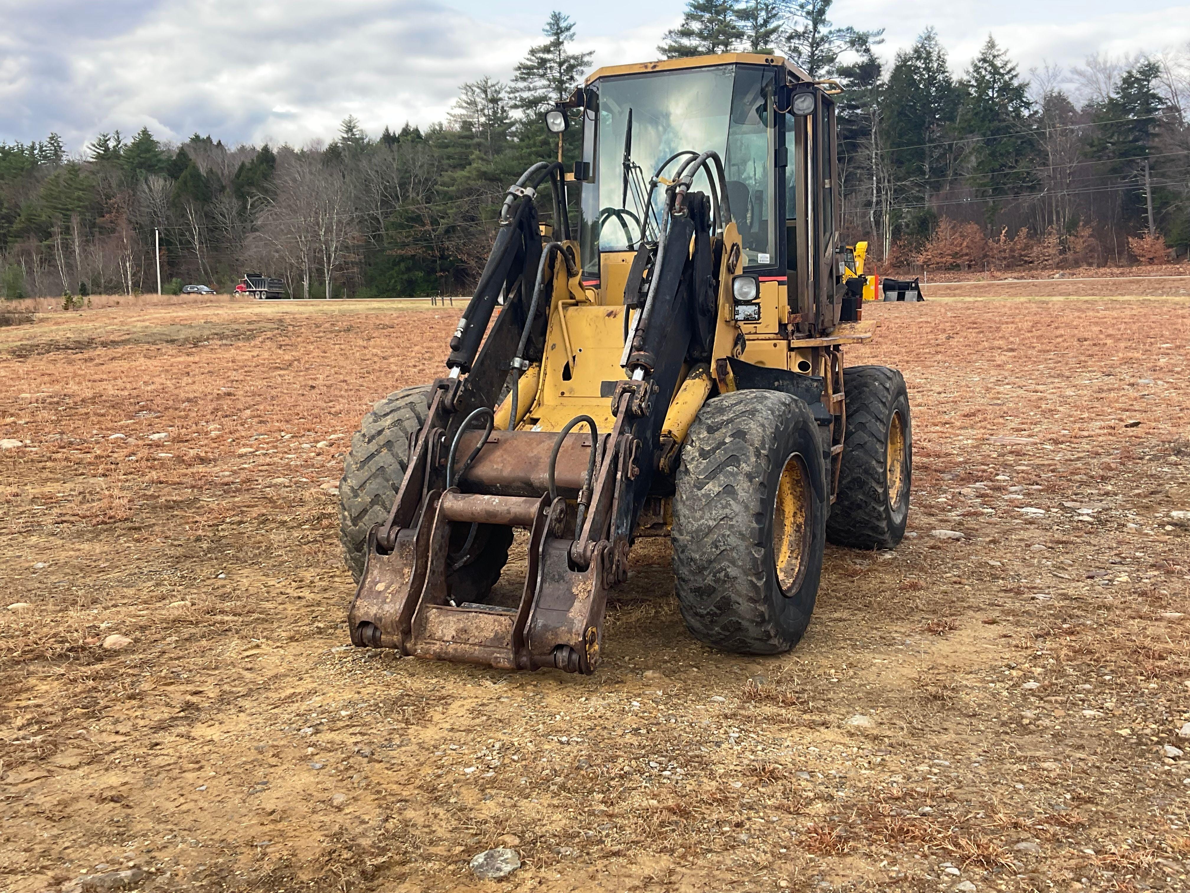 Main image Caterpillar IT24F